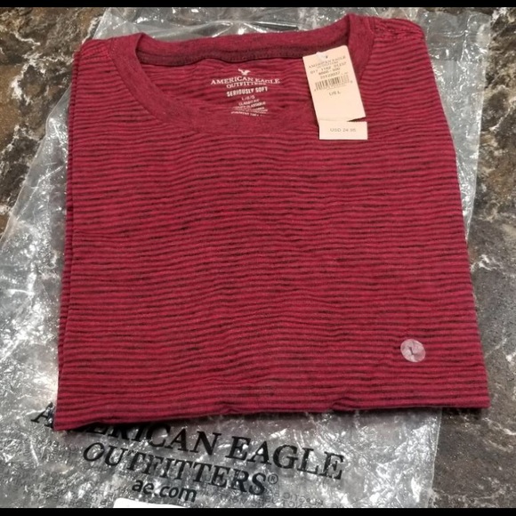 American Eagle Outfitters Other - American eagle mens tshirt. Size L
